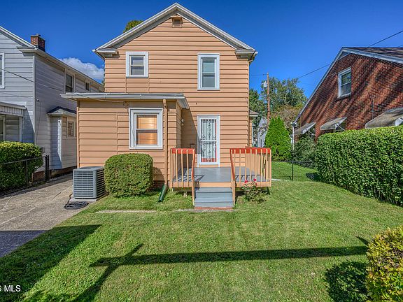 5th image of 1279 Wildwood Rd