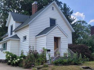 307 Johnson St E, Hart, MI 49420