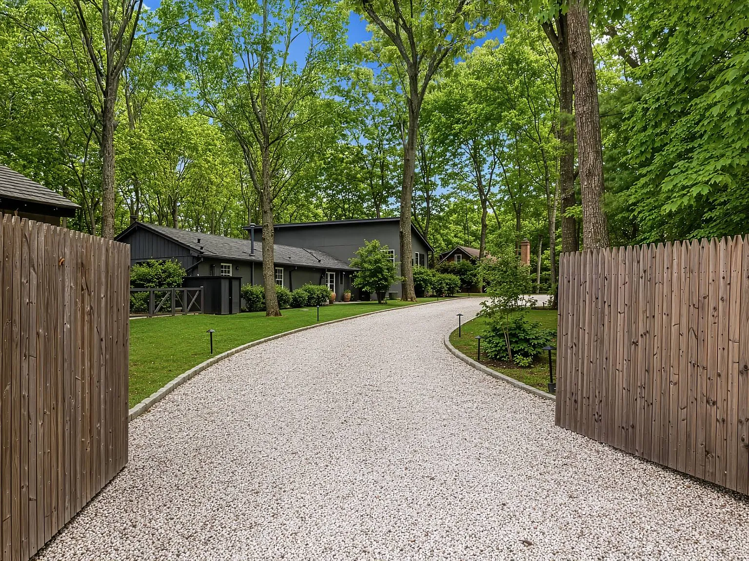 Quiet & Private on Sag Harbor Village Edge — Photo 4