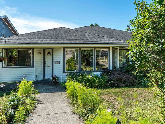 2nd image of 1038 Walls Ave