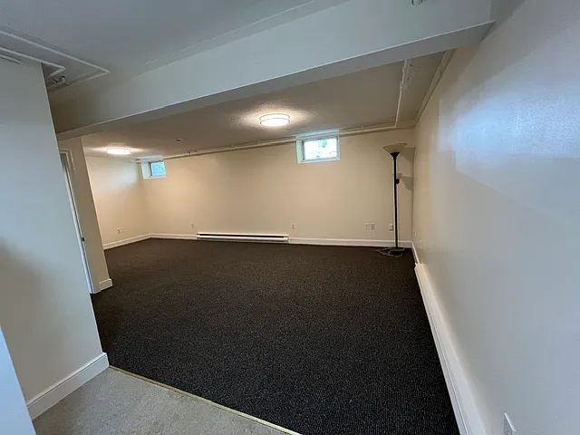 18 Dunstan St #B — Photo 9