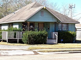 1211 N Durham Dr, Houston, TX 77008