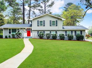 2114 Rolling View Dr, Decatur, GA 30032