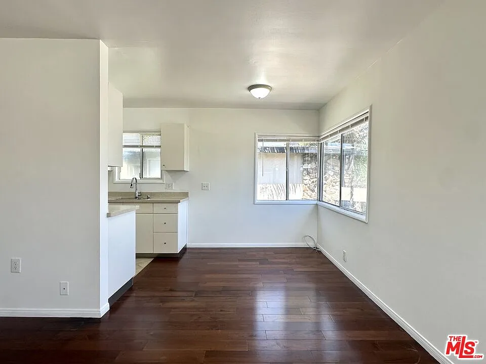 1 bed, 1.0 bath, 700 sqft, $1,895 — Photo 4