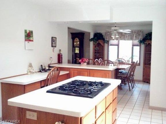 4th image of 3271 Tyler Dr
