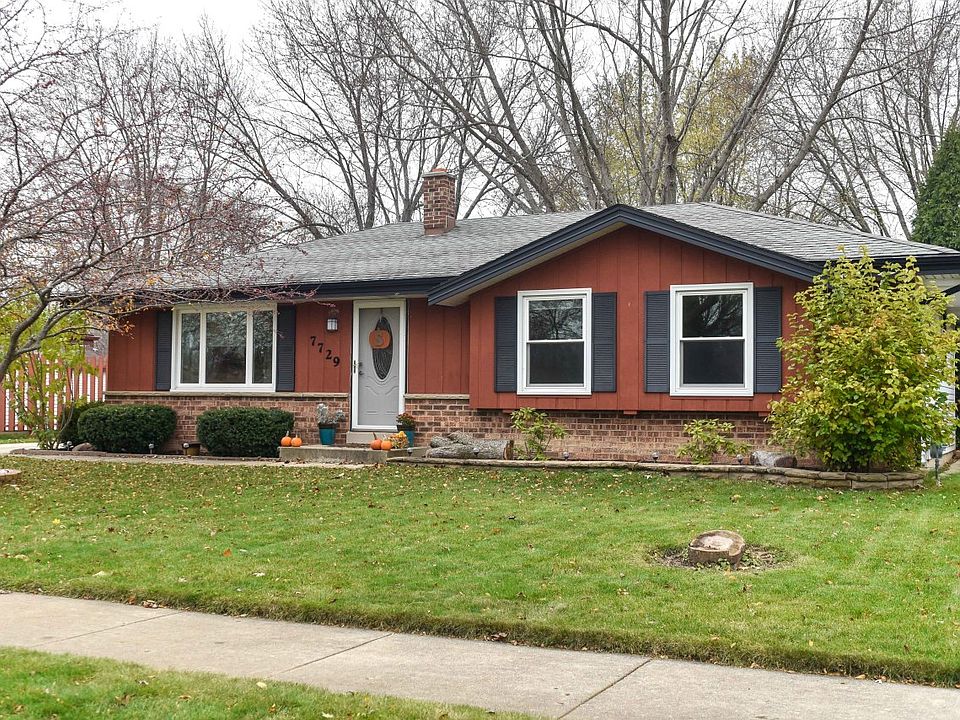 1st image of 7729 S Quincy Ave
