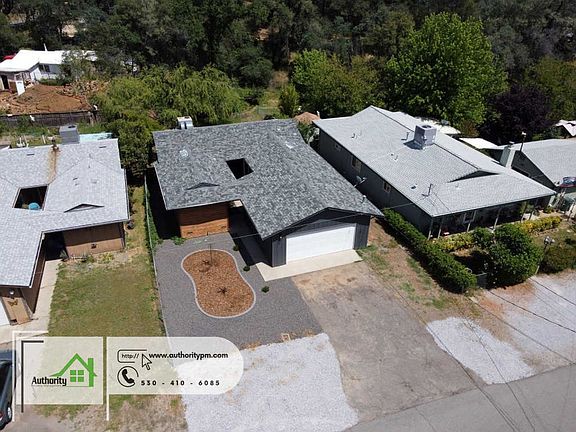 2nd image of 1833 Oregon Ave