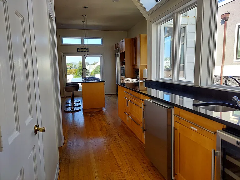 502 S Atlantic Ave — Photo 11