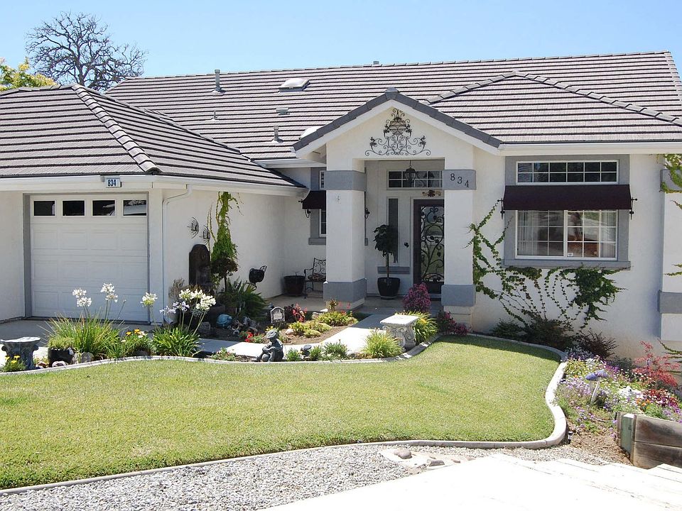 834 Saint Andrews Cr Paso Robles, CA   Home for sale