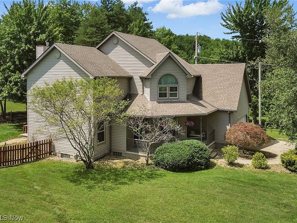 1st image of 8241 Akron Canfield Rd