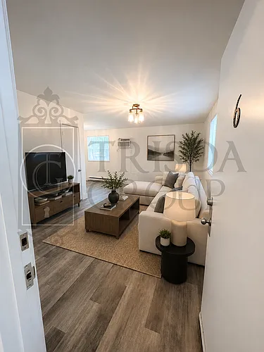 119 Rothesay Ave #6 Photo 1