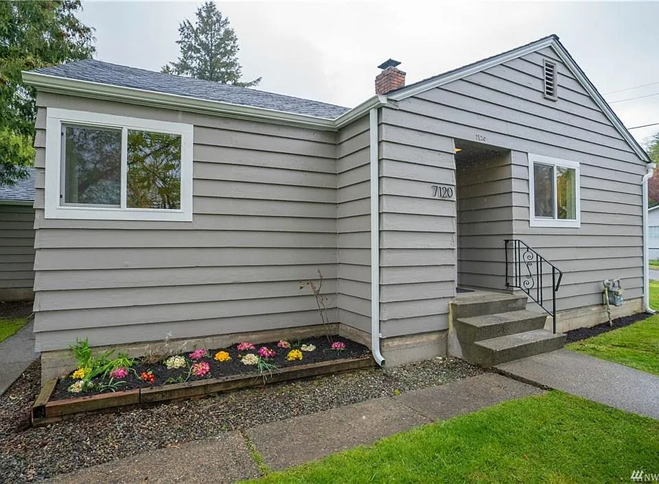 7120 16th Ave SW #A