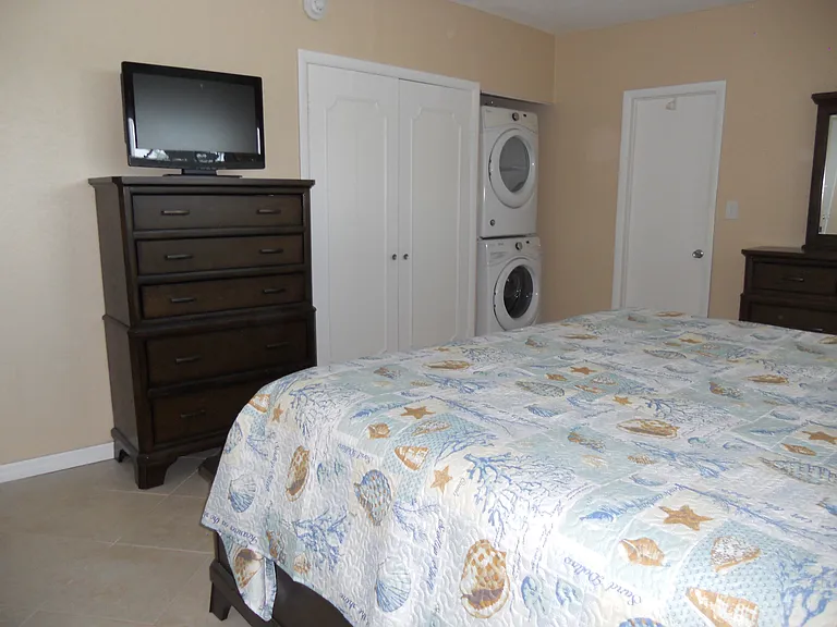 4000 Ocean Beach Blvd #1F — Photo 12