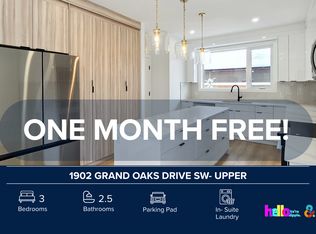 1902 Grand Oaks Dr SW, Calgary, AB T3E4A6