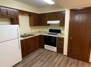 400 E 8th St S #C, Newton, IA 50208