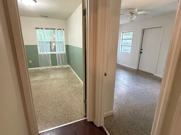 1027 NW 4th St #B — Photo 28