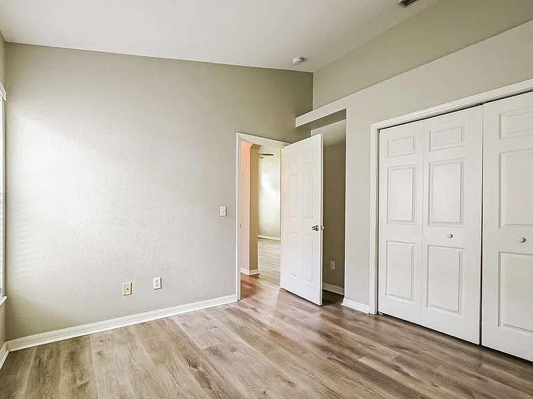 23 Patmore Ash Way — Photo 12