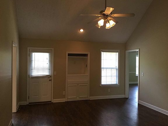 2nd image of 4646 Hammock Dr