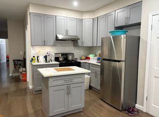 1765 W 9th St #1, Brooklyn, NY 11223