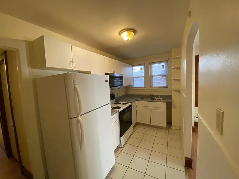 635 N James St #4 — Photo 9