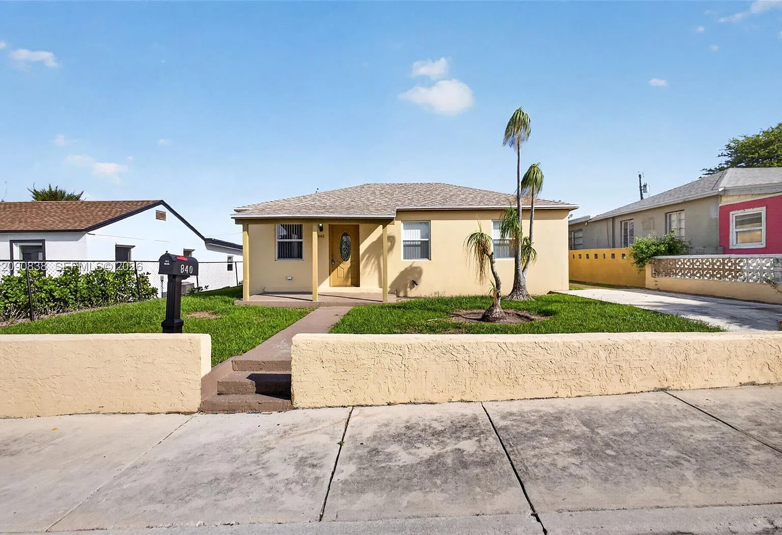 Riviera Beach Heights Add — Photo 3