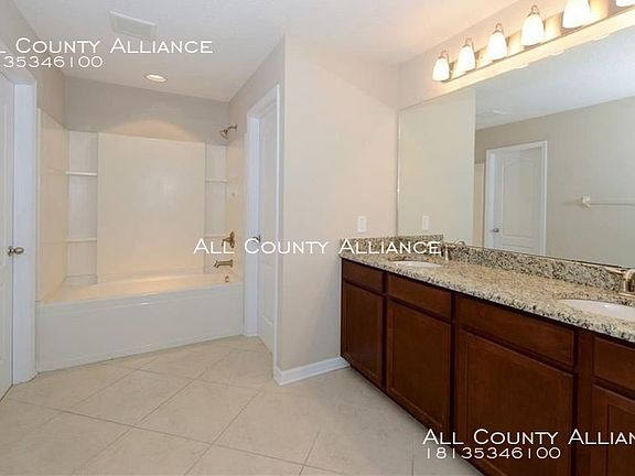 5th image of 7885 Tuscany Woods Dr