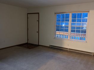 62 Orchard View Ct, Belleville, IL 62221