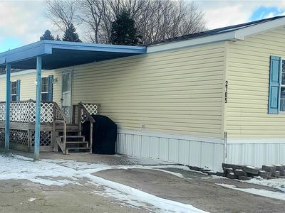 2705 Ganzer Ln, Erie, PA, 16506