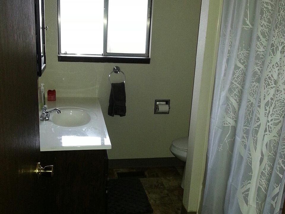 2nd image of 52641 NE 3rd St