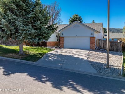 50 Pinyon Pl, Parachute, CO, 81635