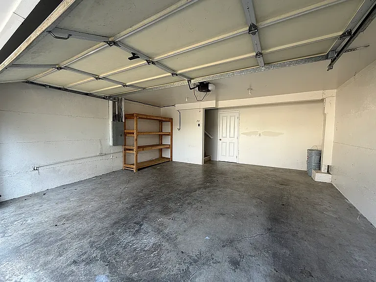5950 31st Ave SW — Photo 19