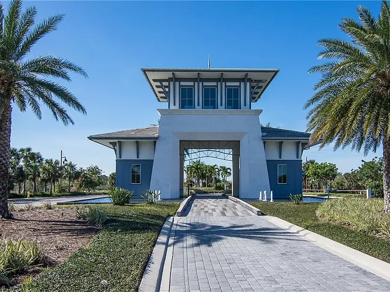 7286 Saona Ct — Photo 27