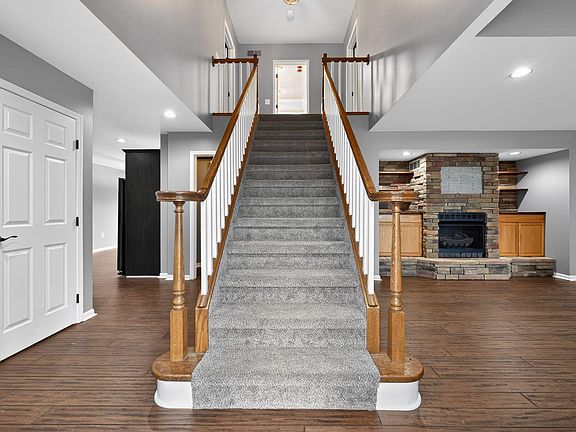 4th image of 4125 Rural St