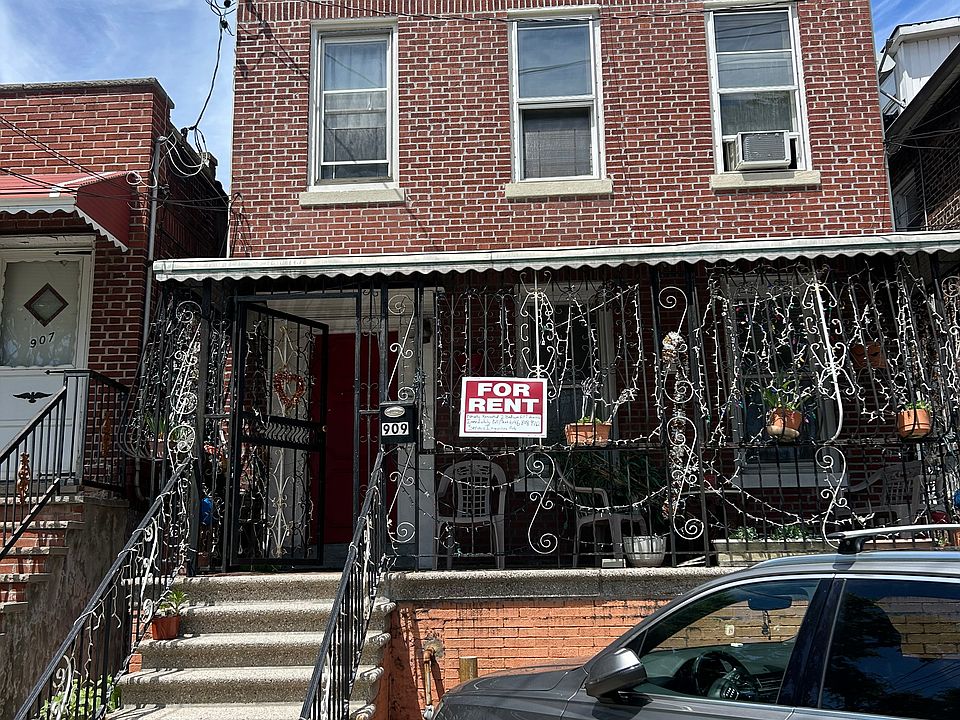 1st image of 909 Arnow Ave Floor 1