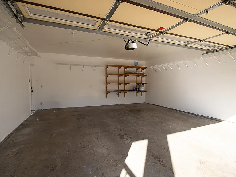 2434 Elianna Dr — Photo 38