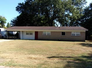 706 Lynn St, Jefferson, TX 75657