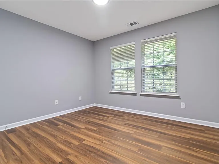 897 Brickleridge Ln SE — Photo 19