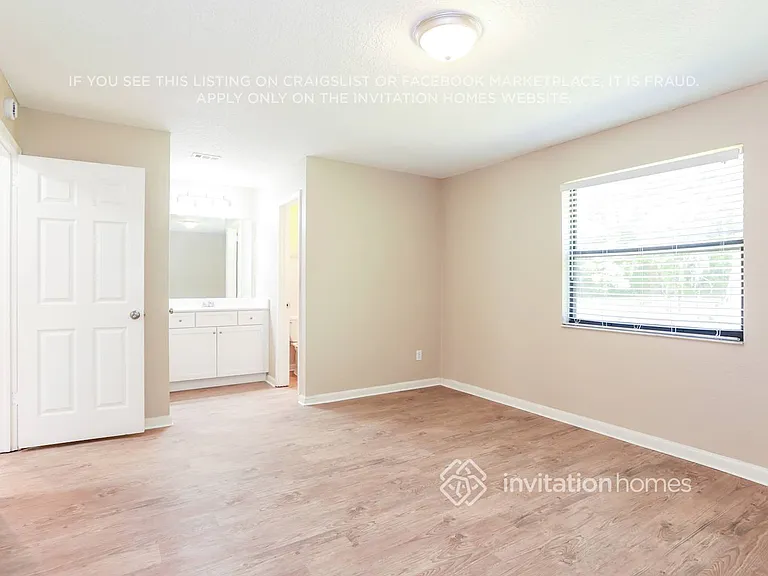 8323 Country Creek Blvd — Photo 11