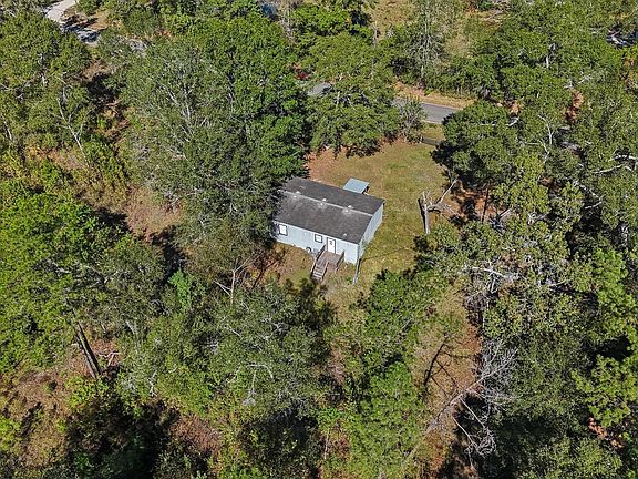 4th image of 401 Jayhawker Rd