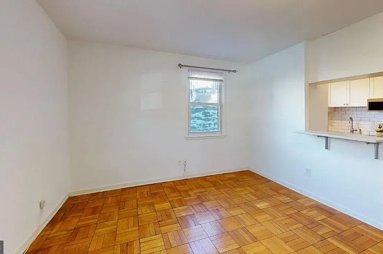 4000 Beecher St NW #101 — Photo 6