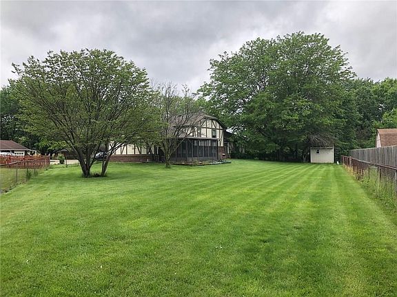 3rd image of 3332 Lacy Ct