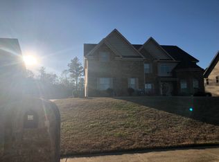 42 Gunner Dr, Fort Mitchell, AL 36856