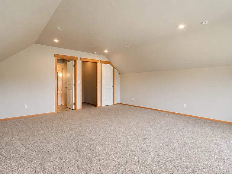 4904 E 15th Ave — Photo 13
