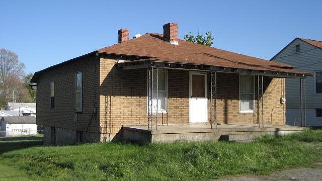 1st image of 310 Myers Ave