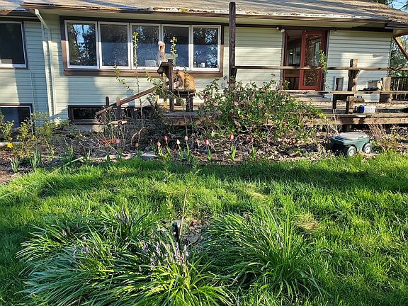 5th image of 920 SW Stephenson Ct