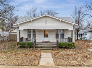 313 E 7th St, Claremore, OK 74017