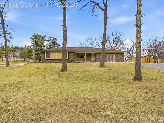 2nd image of 700 Bald Eagle Lake Rd