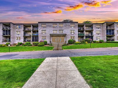 308 Meadowside Road APT 101, Milford, CT, 06460