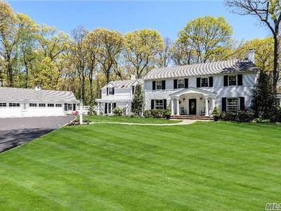 1221 The Knoll, Upper Brookville, NY, 11771