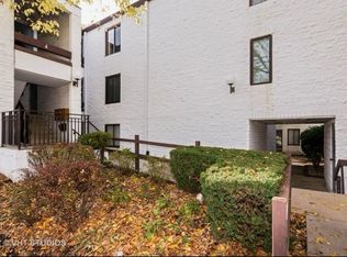 342 W Miner St APT 2B, Arlington Heights, IL 60005